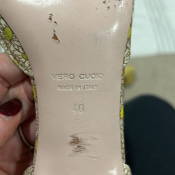 Red Valentino Daisy pumps - Picture 6 of 8